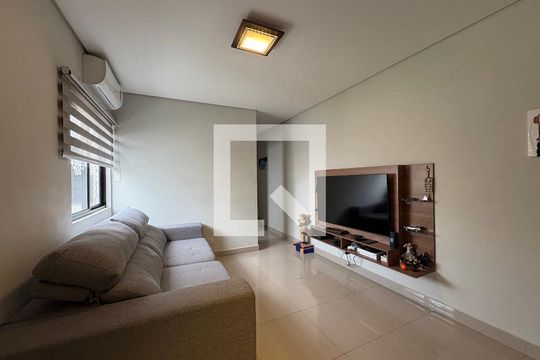 Sala de apartamento à venda com 2 quartos, 122m² em Jardim, Santo André