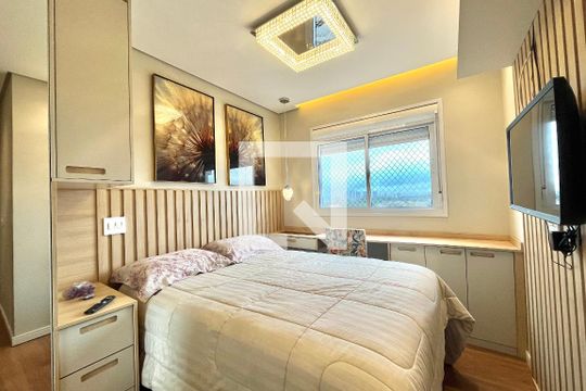 Suíte de apartamento à venda com 2 quartos, 64m² em Jardim Prudência, São Paulo