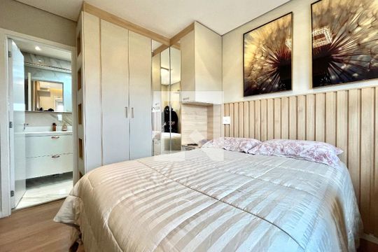 Suíte de apartamento à venda com 2 quartos, 64m² em Jardim Prudência, São Paulo