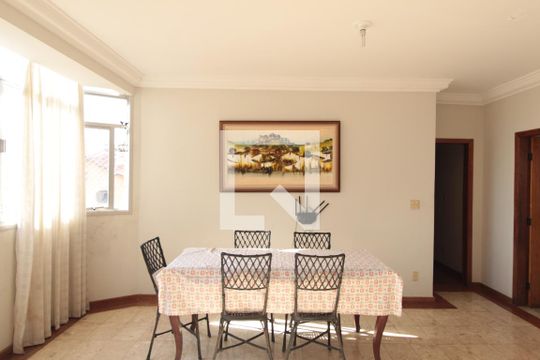 Sala de apartamento à venda com 5 quartos, 285m² em Ouro Preto, Belo Horizonte