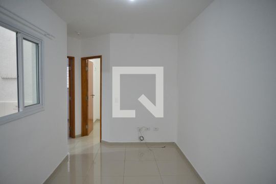 Sala de apartamento à venda com 2 quartos, 43m² em Jardim Cristiane, Santo André