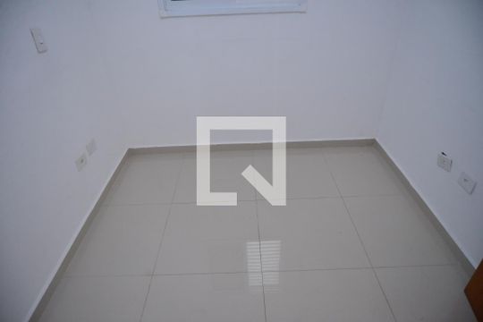Quarto 1 de apartamento à venda com 2 quartos, 43m² em Jardim Cristiane, Santo André