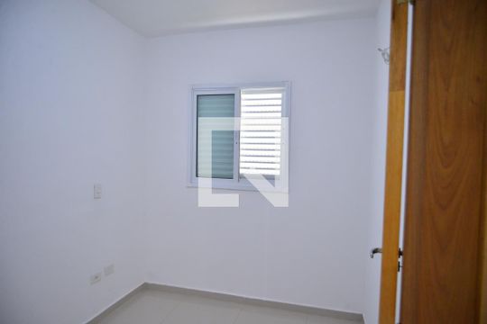 Quarto 1 de apartamento à venda com 2 quartos, 43m² em Jardim Cristiane, Santo André