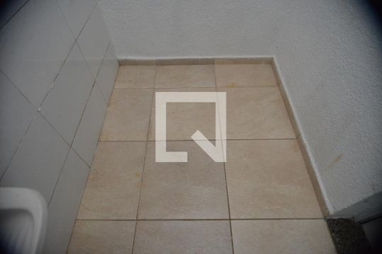 Área de Serviço de apartamento à venda com 2 quartos, 43m² em Jardim Cristiane, Santo André