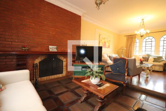 Sala de casa à venda com 3 quartos, 232m² em Santa Maria, Santo André