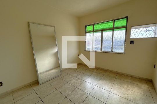 Quarto 1 de apartamento à venda com 2 quartos, 100m² em Vila Valqueire, Rio de Janeiro