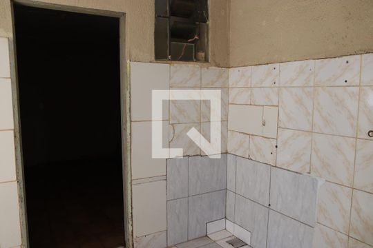 Cozinha de casa para alugar com 2 quartos, 40m² em Jardim Novo Mundo, Goiânia
