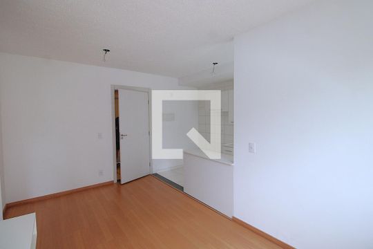 Sala de apartamento à venda com 2 quartos, 42m² em Bonsucesso, Rio de Janeiro