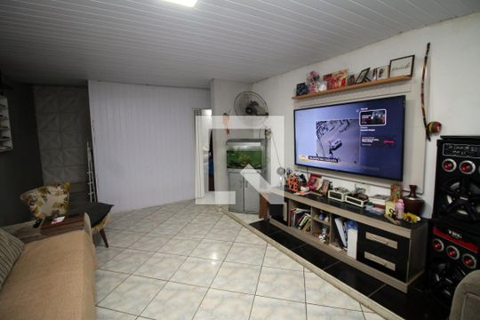 Sala de casa de condomínio à venda com 2 quartos, 146m² em Vila Kosmos, Rio de Janeiro