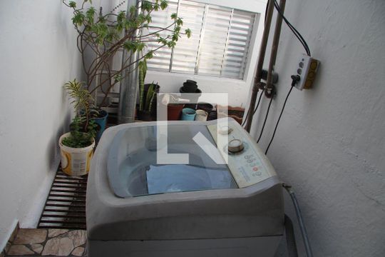 Área de Serviço de casa à venda com 3 quartos, 157m² em Jardim Divinolandia, Guarulhos