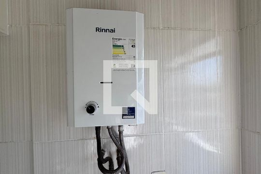 Cozinha e Área de Serviço de apartamento à venda com 2 quartos, 56m² em Barra da Tijuca, Rio de Janeiro