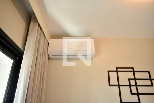 Studio de kitnet/studio à venda com 0 quarto, 27m² em Mirandópolis, São Paulo