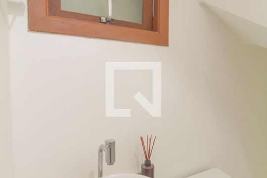 Lavabo de casa de condomínio à venda com 3 quartos, 92m² em Mato Grande, Canoas