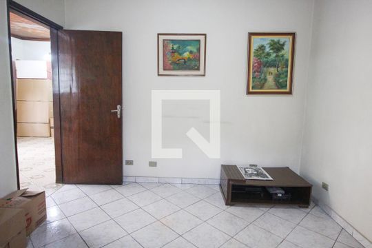 Quarto 2 de casa à venda com 2 quartos, 370m² em Chácara Agrindus, Taboão da Serra