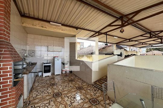 Casa à venda com 2 quartos, 180m² em Bonfim, Belo Horizonte