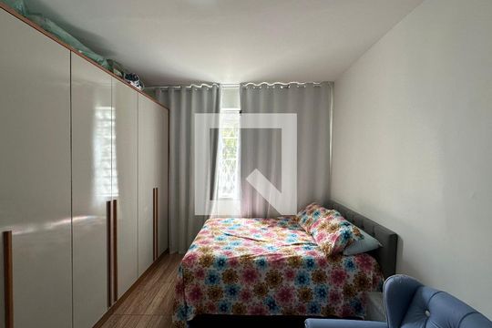 Casa à venda com 2 quartos, 180m² em Bonfim, Belo Horizonte