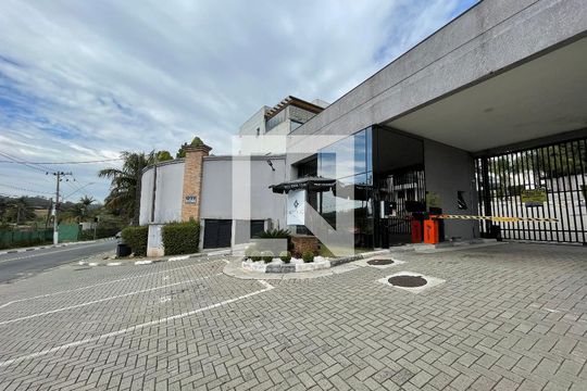 Vista da Rua de casa de condomínio para alugar com 3 quartos, 148m² em Parque Rincao, Cotia