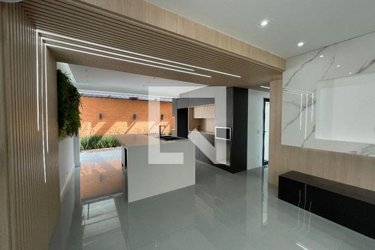 Sala de casa de condomínio para alugar com 3 quartos, 148m² em Parque Rincao, Cotia
