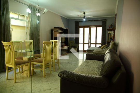 Sala de casa à venda com 3 quartos, 160m² em Paulicéia, São Bernardo do Campo