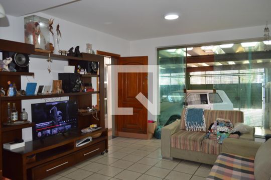Sala de casa à venda com 3 quartos, 105m² em Chácara Klabin, São Paulo