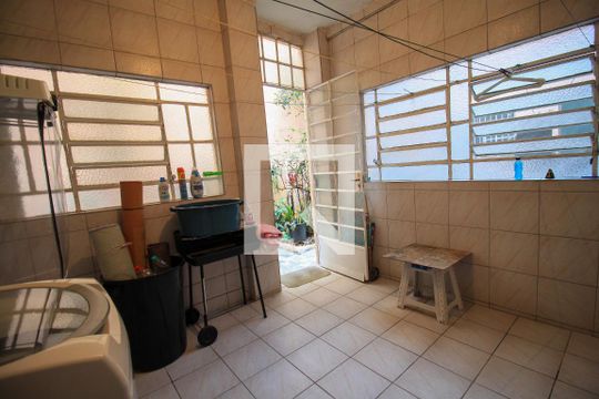 Área de Serviço de casa à venda com 3 quartos, 150m² em Canindé, São Paulo