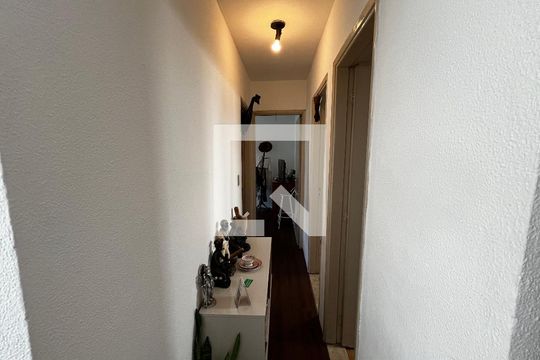 Corredor de apartamento à venda com 2 quartos, 52m² em Lauzane Paulista, São Paulo