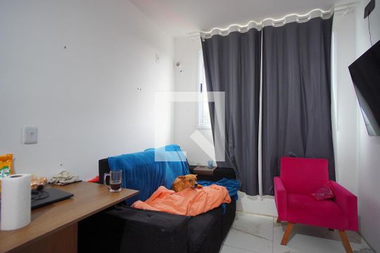 Sala de apartamento à venda com 2 quartos, 54m² em Morro Santana, Porto Alegre