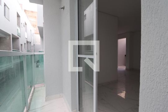 Sala de casa de condomínio à venda com 3 quartos, 127m² em Vila Metalúrgica, Santo André