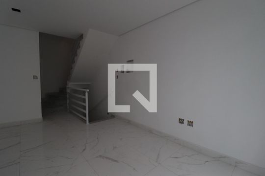 Sala de casa de condomínio à venda com 3 quartos, 127m² em Vila Metalúrgica, Santo André