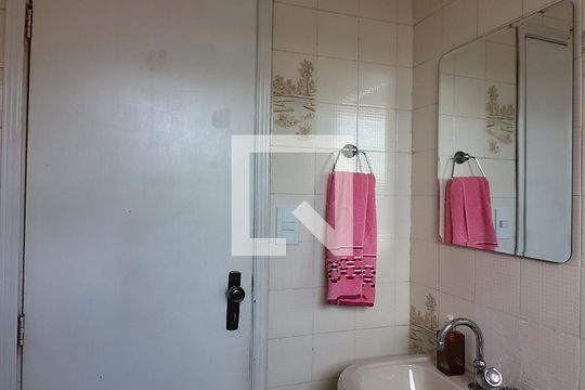 Lavabo de casa à venda com 3 quartos, 155m² em Baeta Neves, São Bernardo do Campo