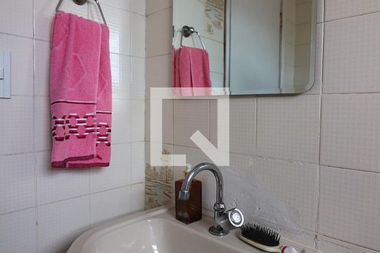 Lavabo de casa à venda com 3 quartos, 155m² em Baeta Neves, São Bernardo do Campo