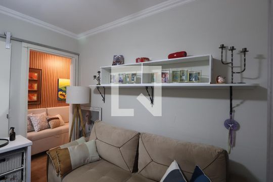 Quarto 2 de casa à venda com 3 quartos, 115m² em Igara, Canoas