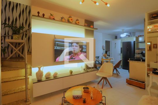 Sala de casa à venda com 3 quartos, 115m² em Igara, Canoas