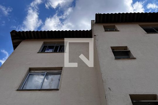 Plaquinha de apartamento à venda com 2 quartos, 47m² em Copacabana, Belo Horizonte