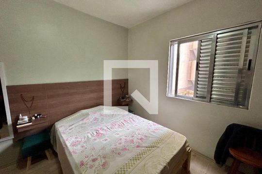 Quarto 1 de apartamento à venda com 2 quartos, 56m² em Jardim Vila Galvao, Guarulhos