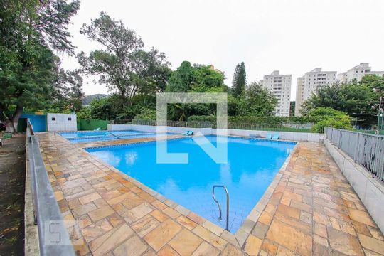 Piscina de apartamento à venda com 2 quartos, 60m² em Vila Nossa Senhora de Fatima, Guarulhos
