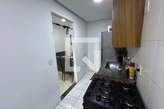 Cozinha de apartamento para alugar com 3 quartos, 72m² em Jardim Sulacap, Rio de Janeiro