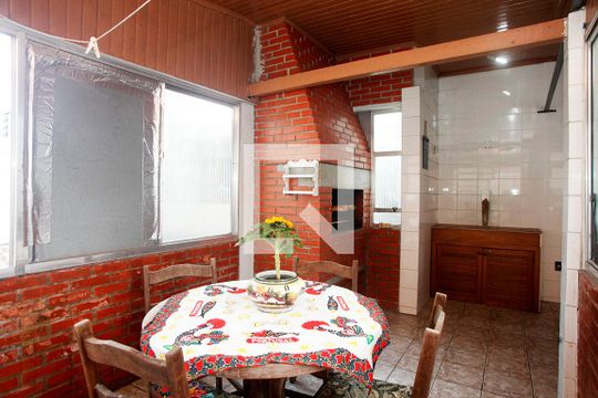 Sala 3 Churrasqueira de apartamento à venda com 4 quartos, 105m² em São João, Porto Alegre