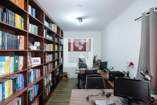 Escritório de casa à venda com 3 quartos, 442m² em Oswaldo Cruz, São Caetano do Sul