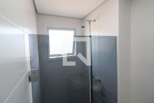 Banheiro da Suíte 2 de apartamento à venda com 2 quartos, 60m² em Bela Vista, Osasco