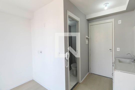 Kitnet de kitnet/studio para alugar com 1 quarto, 27m² em Vila Santa Clara, São Paulo