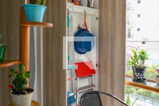 Varanda de apartamento à venda com 2 quartos, 51m² em Aclimação, São Paulo