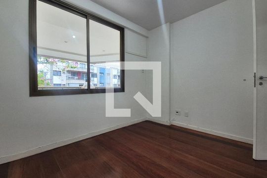 Quarto 1 de apartamento para alugar com 2 quartos, 115m² em Recreio dos Bandeirantes, Rio de Janeiro