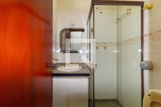 Banheiro da Suíte 1 de casa à venda com 6 quartos, 451m² em Vila Prudente, São Paulo
