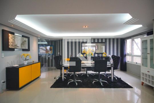 Sala de apartamento à venda com 3 quartos, 280m² em Centro, Novo Hamburgo