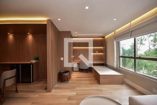 Sala de apartamento para alugar com 1 quarto, 70m² em Panamby, São Paulo