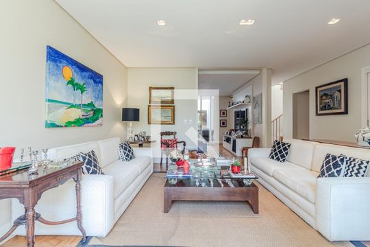 Sala de casa à venda com 3 quartos, 350m² em Jardim Paulistano, São Paulo