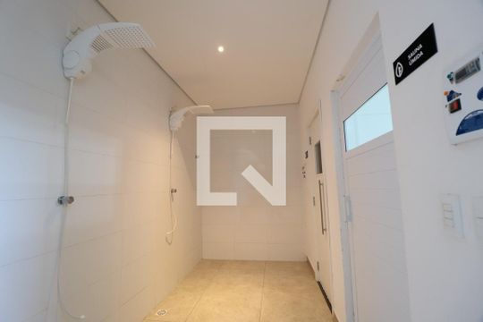 Área comum - Sauna de casa de condomínio para alugar com 3 quartos, 212m² em Laranjeiras, Uberlândia