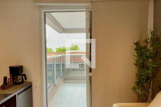 Varanda de kitnet/studio à venda com 1 quarto, 30m² em Pinheiros, São Paulo