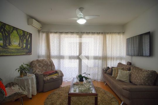 Sala de apartamento à venda com 3 quartos, 143m² em Centro, Novo Hamburgo